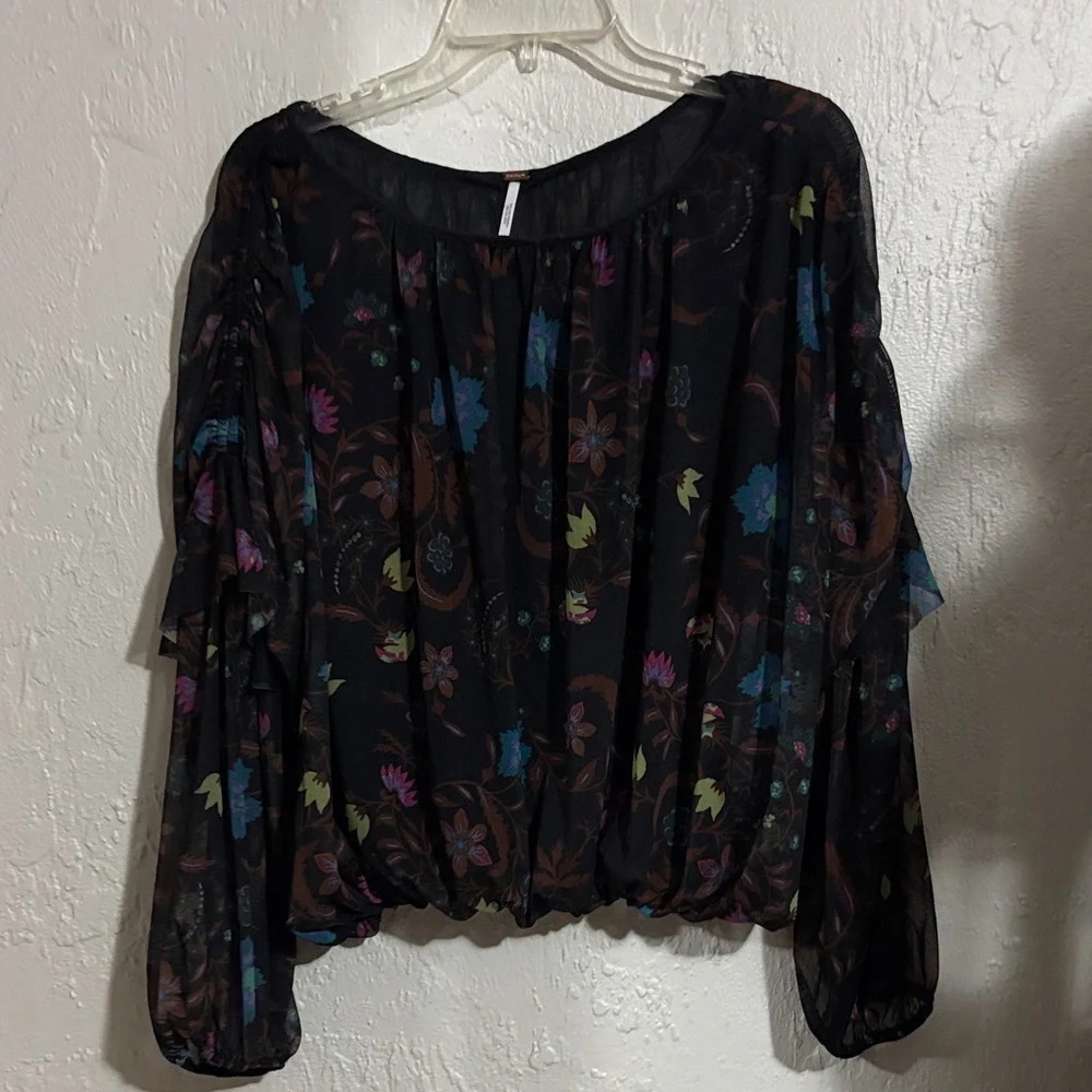 Free People Black Wildflower Honey Top Size M - Picture 2 of 6